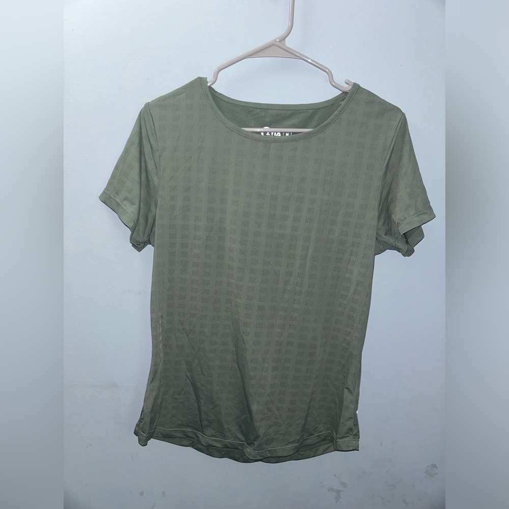 Zyia Active shirt